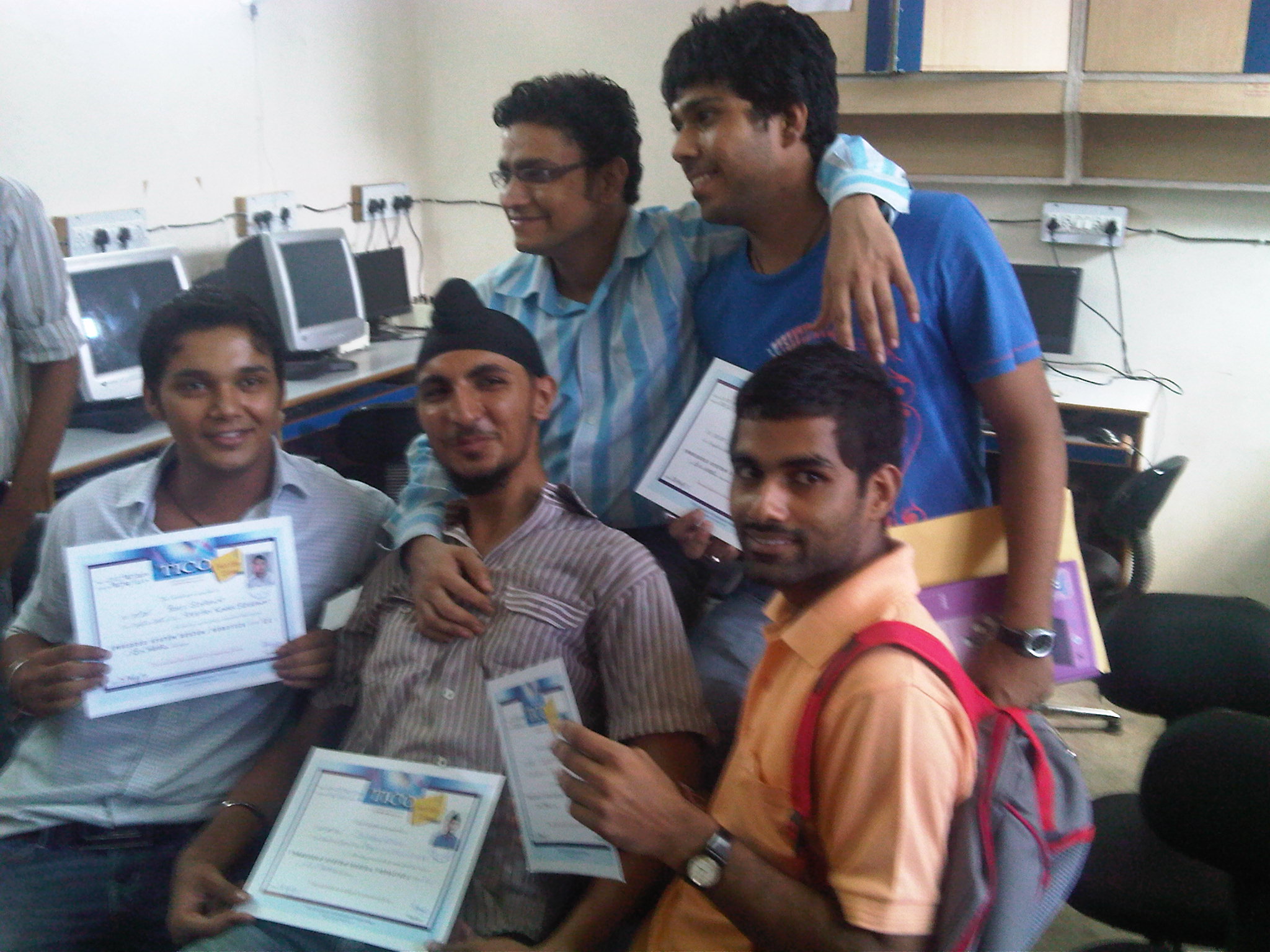 Group electronics training activity